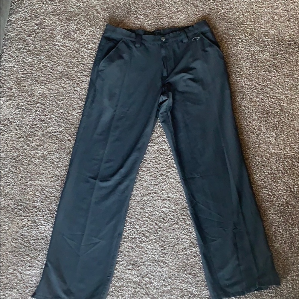 Men’s Oakley Golf Pants 33W 33L Like New